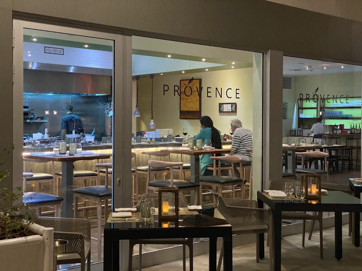 Provence Restaurant & Bar